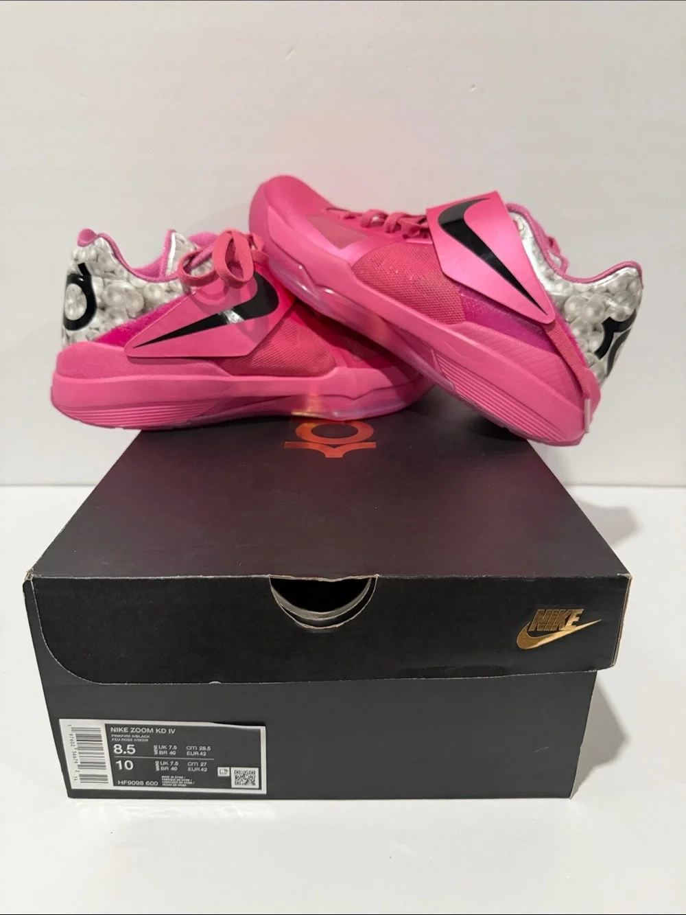 KD4 ‘Aunt Pearl’ Sz: 8.5 (HF9098-600) - USED